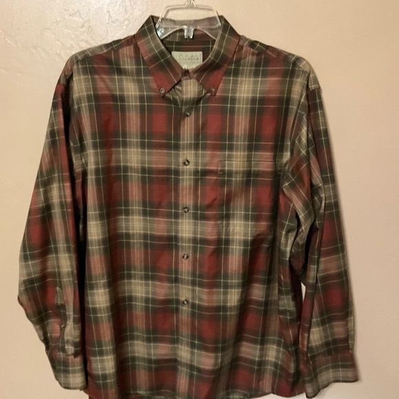 Cabela’s Long Sleeve Button Down - Picture 2 of 3